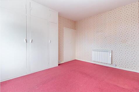 Bedroom-1-2.jpg