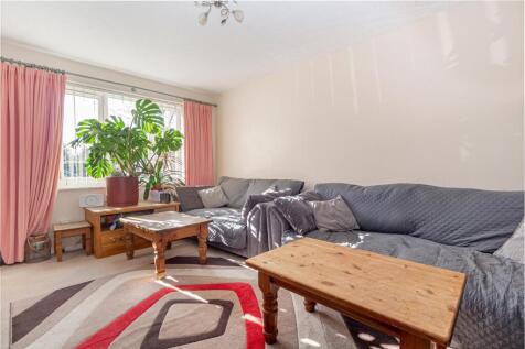 Living-room-2.jpg