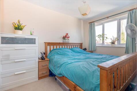 Bedroom-1-1.jpg