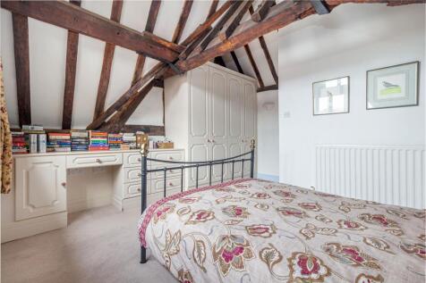 Bedroom-1-3.jpg