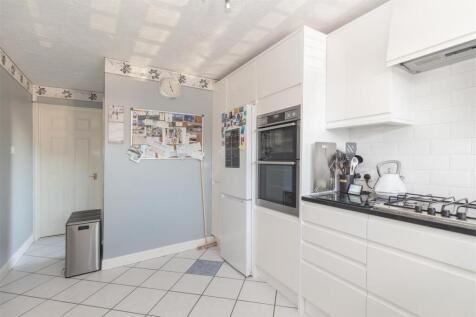 kitchen 1-4.jpg