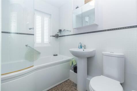 bathroom2-1.jpg