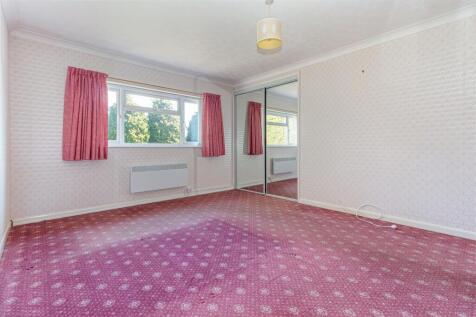 Bedroom-2-2.jpg