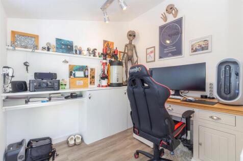 office-1-1.jpg