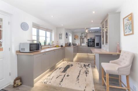 kitchen-1-2.jpg