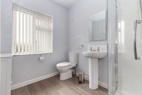 Bathroom-1.jpg