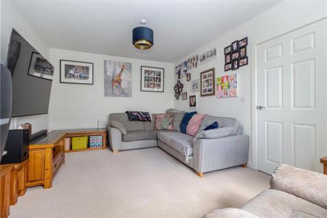 Living-room-3.jpg