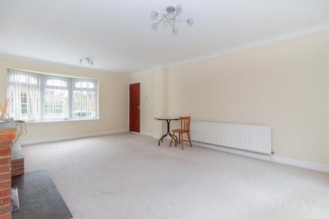 living-room-1-4.jpg
