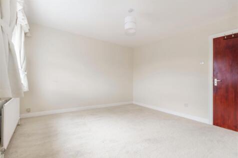 bedroom-1-2.jpg