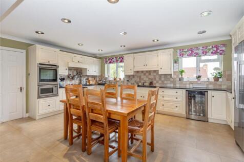 Kitchen-1.jpg