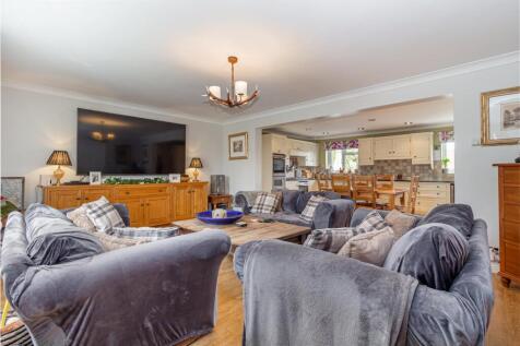 Sitting-room-3.jpg