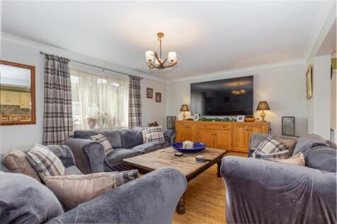 Sitting-room-2.jpg