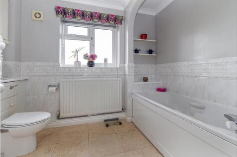 Bathroom-2.jpg