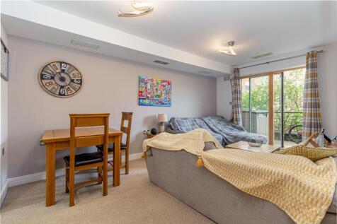 Living-room-1.jpg