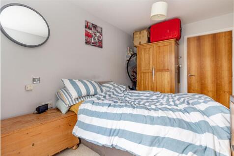 Bedroom-1-2.jpg