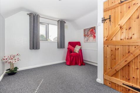 Bedroom-4-2.jpg
