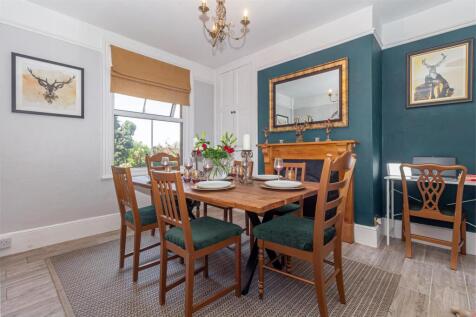 Dining-room-1.jpg