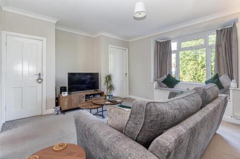 Living-room-3.jpg