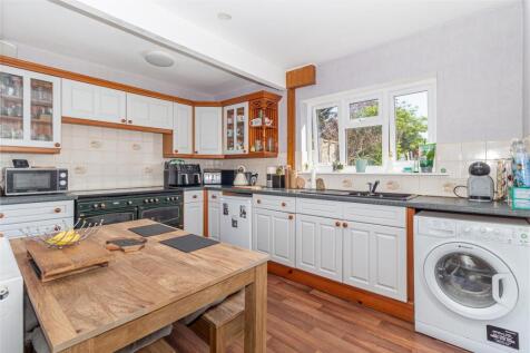 Kitchen-1.jpg