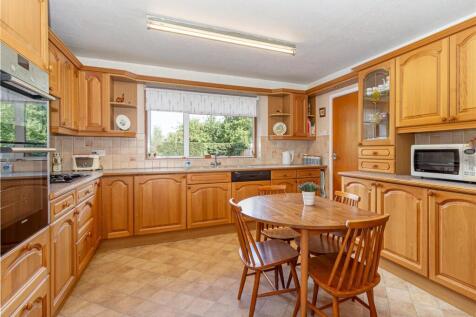 Kitchen-2.jpg