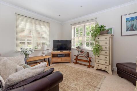 Sitting-room-3.jpg