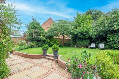 Garden-6.jpg
