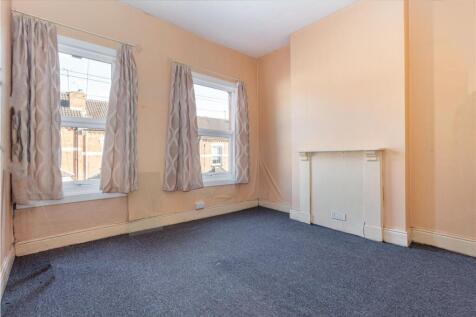 bedroom-1-1.jpg