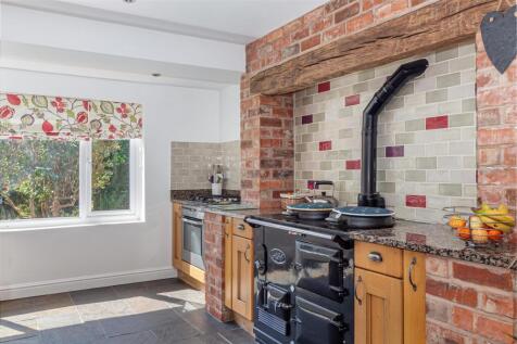 Kitchen-6.jpg