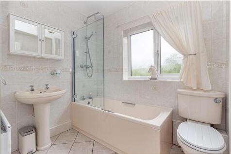 Bathrom-1.jpg