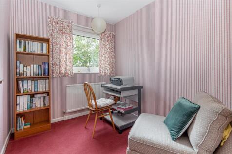 bedroom-4.jpg