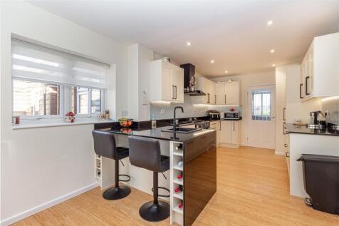 Kitchen-2.jpg