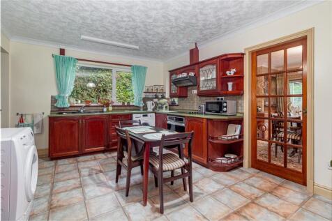 Kitchen-1.jpg
