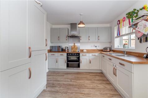 Kitchen-2.jpg