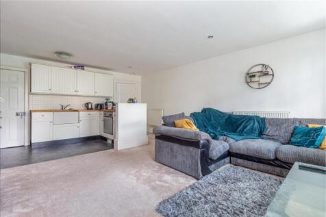 Living-room-3.jpg