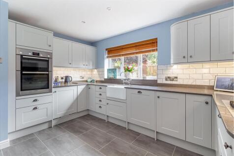 Kitchen-1.jpg