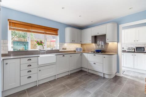 Kitchen-2.jpg