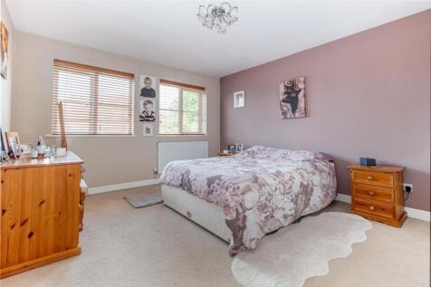Bedroom-1-1?.jpg