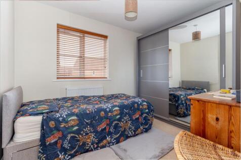 Bedroom-4.jpg