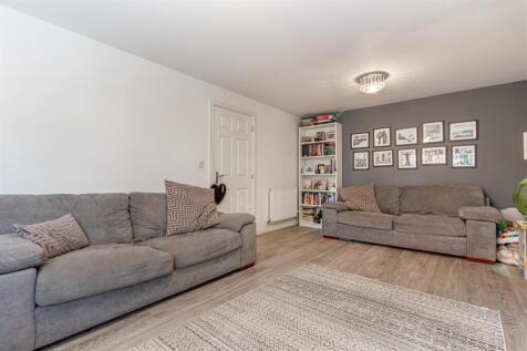 Living-room-3.jpg