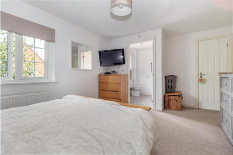 Bedroom-1-2.jpg