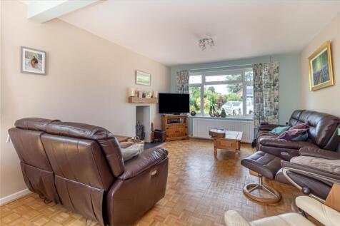 Living-room-1.jpg