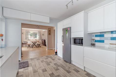 Kitchen-3.jpg