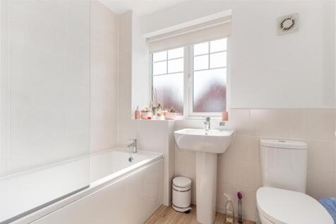 Bathroom-1.jpg