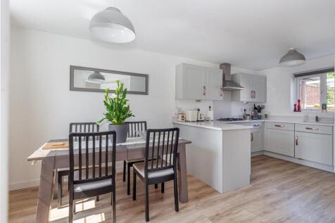 Kitchen-diner-1.jpg