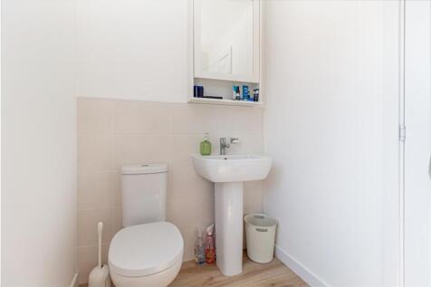 Ensuite-.jpg