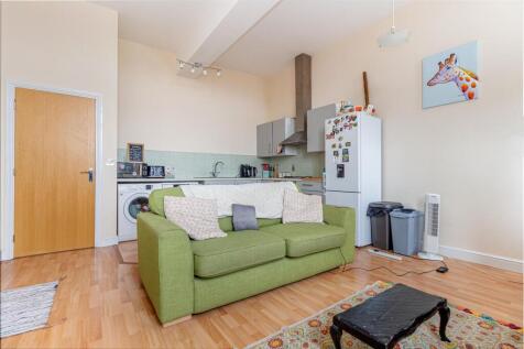 Living-room-2.jpg