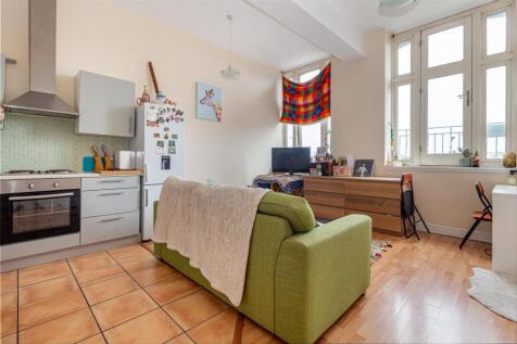 Living-room-1.jpg