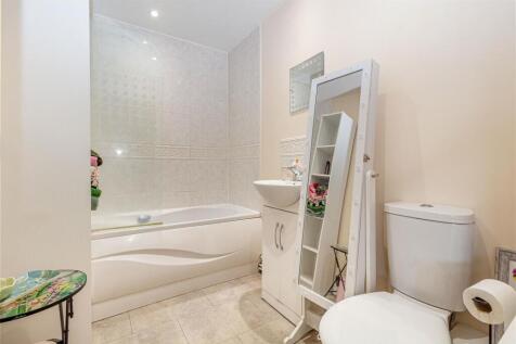 Bathroom-1.jpg