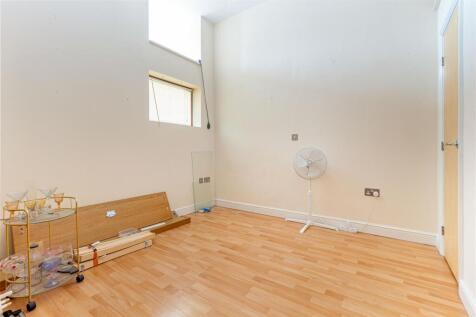 Bedroom-2.jpg