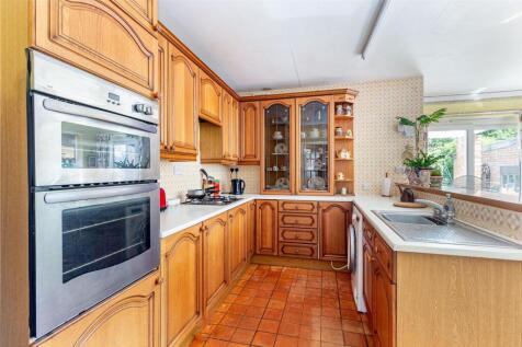 Kitchen-2.jpg